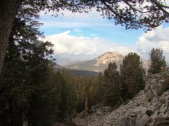 Three-Lake-Hike-in-John-Muir-Wilderness-08