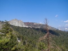 Five-Lake-Hike-in-John-Muir-Wilderness-05