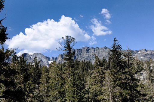 Five-Lake-Hike-in-John-Muir-Wilderness-08