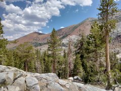 Five-Lake-Hike-in-John-Muir-Wilderness-16