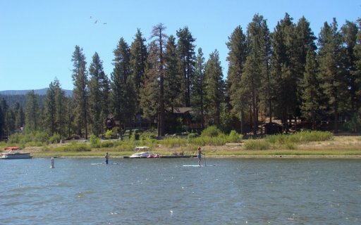 Boating-in-Big-Bear-Lake-02