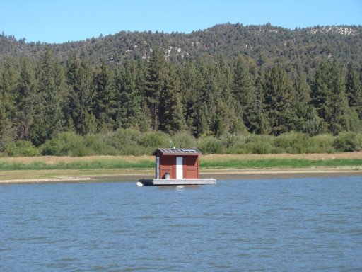 Boating-in-Big-Bear-Lake-10