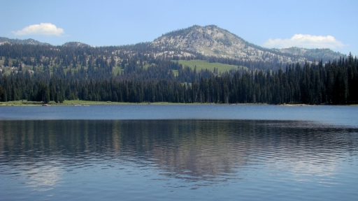 Boulder-Lake-02