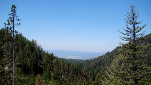 Boulder-Lake-06-nearby
