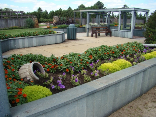 Cedar-Valley-Arboretum-and-Botanic-Gardens-12