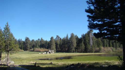 Bluff-Lake-01