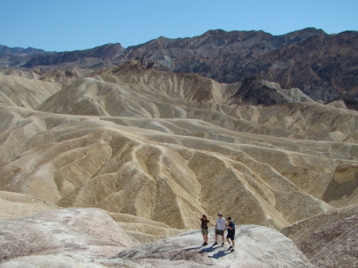 Death-Valley-Badlands-04-Zabriskie-Point
