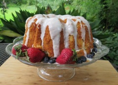 Dreamers-7-Up-Pound-Cake-IMG_9836