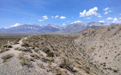Hiking-Around-Panum-Crater-13