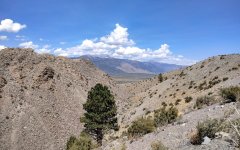 Hiking-Around-Panum-Crater-19