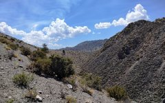 Hiking-Around-Panum-Crater-28
