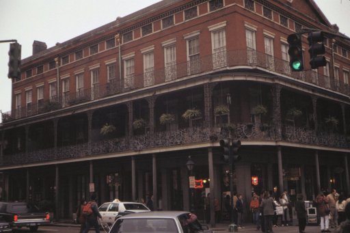 Holidays-in-Louisiana-01-New-Orleans