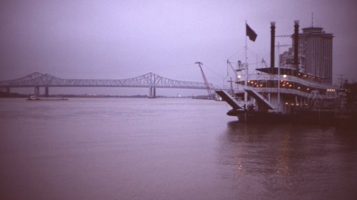 Holidays-in-Louisiana-06-New-Orleans