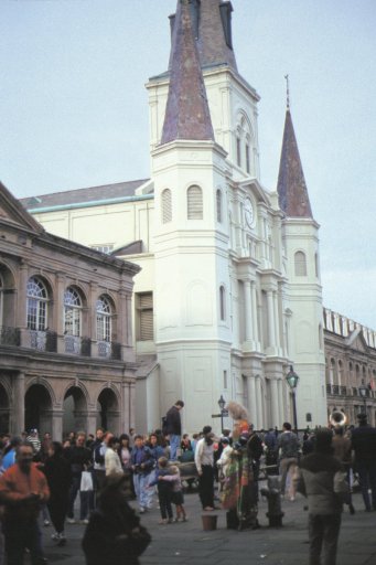 Holidays-in-Louisiana-20-New-Orleans