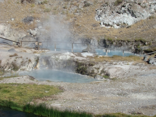 Hot-Creek-Geologic-Site-03