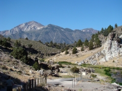 Hot-Creek-Geologic-Site-05