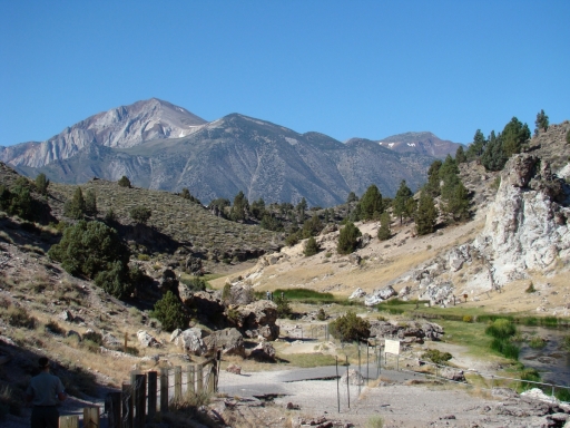Hot-Creek-Geologic-Site-05