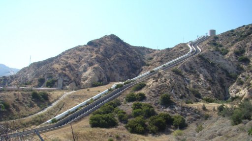 los-angeles-aqueduct-cascades-05