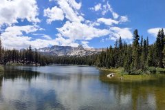 Lake-Mamie-in-the-Mammoth-Lakes-Basin-01