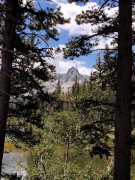 Lake-Mamie-in-the-Mammoth-Lakes-Basin-03