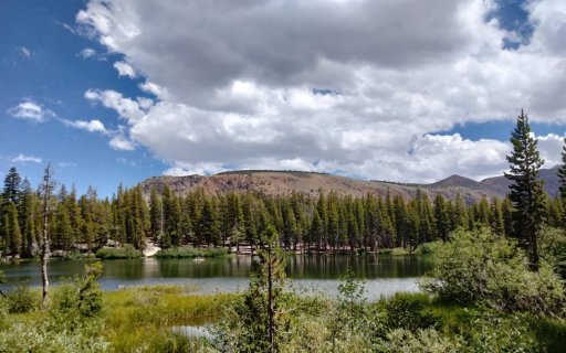 Lake-Mamie-in-the-Mammoth-Lakes-Basin-13