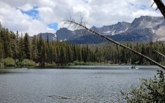 Lake-Mamie-in-the-Mammoth-Lakes-Basin-16