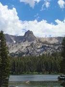 Lake-Mamie-in-the-Mammoth-Lakes-Basin-21