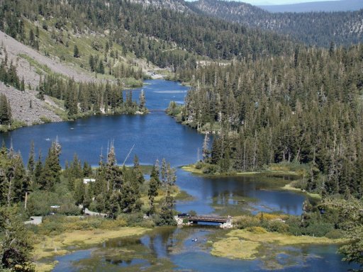 Twin-Lakes-in-the-Mammoth-Lakes-Basin-2014-02