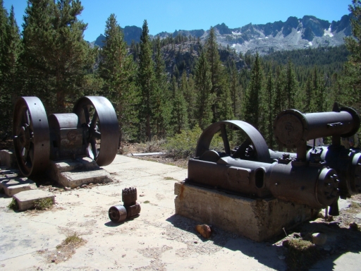 Mammoth-Gold-Mines-03-mining-machinery
