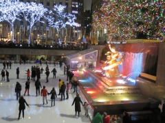 Ice Skaters are Rockefeller Center - 2 - IMG_1182