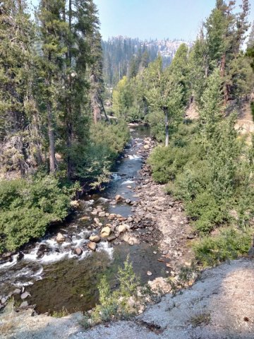 Hike-to-Rainbow-and-Lower-Falls-2025-05