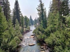 Hike-to-Rainbow-and-Lower-Falls-2025-11