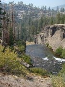 Hike-to-Rainbow-and-Lower-Falls-2025-14