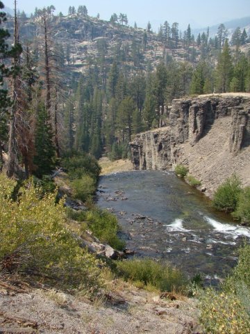 Hike-to-Rainbow-and-Lower-Falls-2025-14