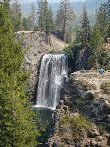 Hike-to-Rainbow-and-Lower-Falls-2025-24