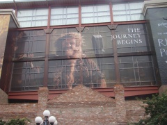 Sights-Around-ComicCon-2022-07