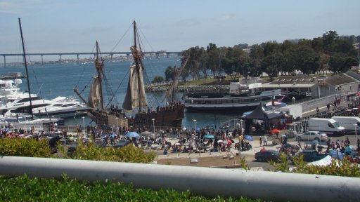 Sights-Around-ComicCon-2022-29
