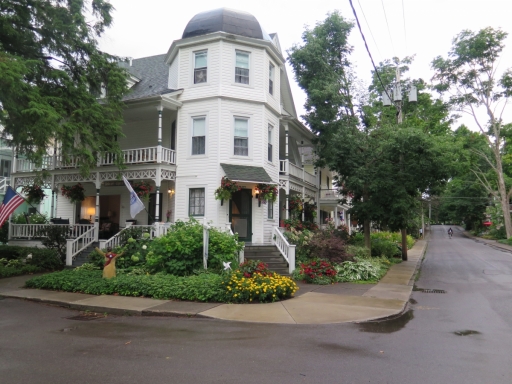 Interesting Home - IMG_0594