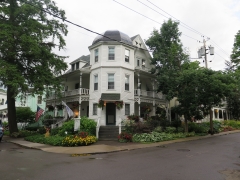 Interesting House - IMG_0584