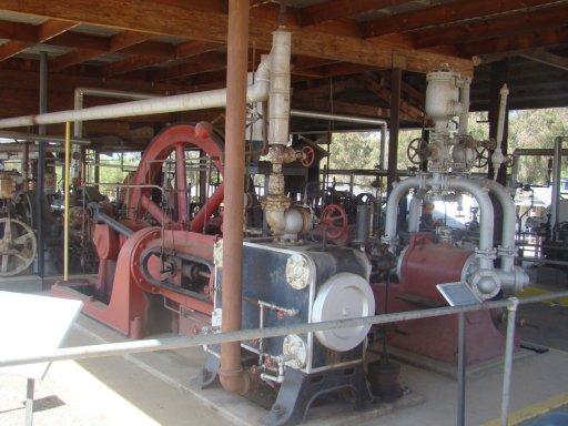 Antique-Gas-and-Steam-Engine-Museum-15