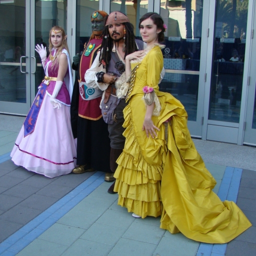 WonderCon-2015-costumes-01.jpg