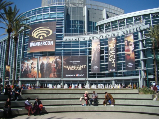 WonderCon-2017-costumes-01