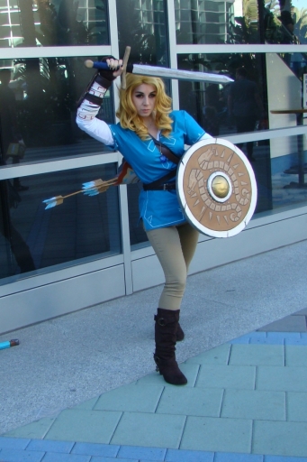 WonderCon-2017-costumes-19