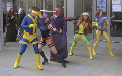 WonderCon-2019-costumes-02