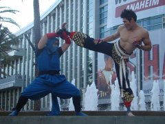 WonderCon-2019-costumes-09