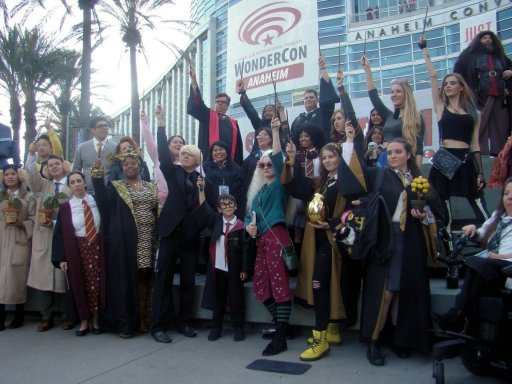 WonderCon-2019-costumes-15