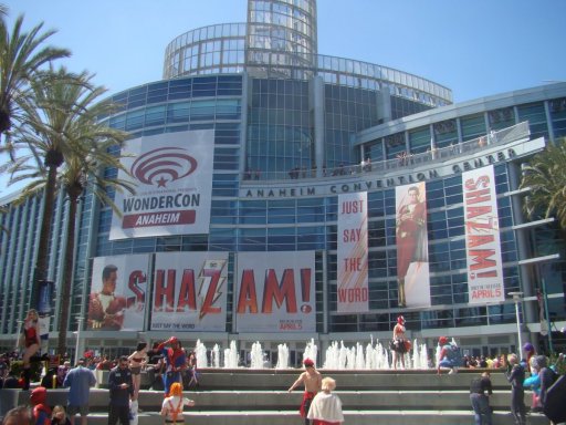 WonderCon-2019-costumes-19