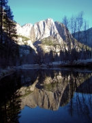 Yosemite-Valley-03-reflection-Yosemite-Point